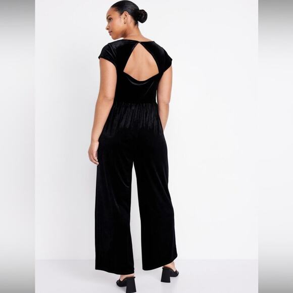 Old Navy black Fit & Flare Velvet Jumpsuit - Picture 2 of 11